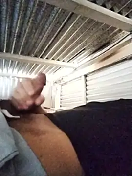 Snapshot of RealBigDickBoy chatting on April 2026 06:25:02 AM RealBigDickBoy online show from April 2026 06:25:02 AM