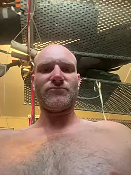 Snapshot of ginotakes chatting on March 2026 05:19:01 AM ginotakes online show from March 2026 05:19:01 AM