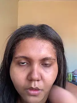 viviboraaaa online show from June 2026 05:15:02 PM
