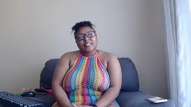 xxZoeyx online show from May 2026 09:46:01 AM