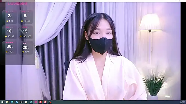 Lu Ly22 online show from June 2026 01:13:02 PM