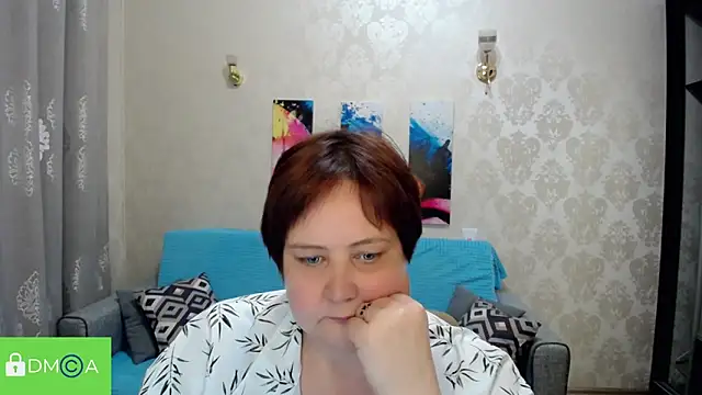 Snapshot of QUEEN02030 chatting on April 2026 03:01:01 PM QUEEN02030 online show from April 2026 03:01:01 PM