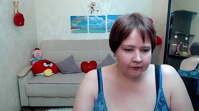 Snapshot of QUEEN02030 chatting on April 2026 09:49:01 AM QUEEN02030 online show from April 2026 09:49:01 AM