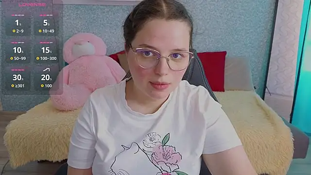 SofiDreamm online show from June 2026 02:10:02 PM