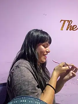 Snapshot of SamanthaColen_ chatting on March 2026 03:52:01 AM SamanthaColen online show from March 2026 03:52:01 AM