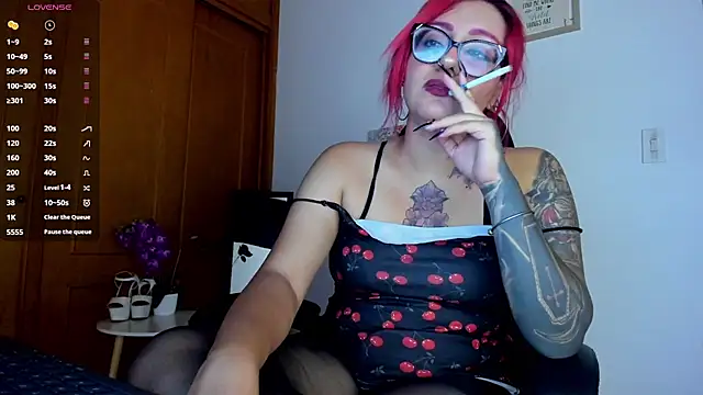 Violett Sykes online show from May 2026 04:52:01 AM