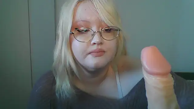 Snapshot of Elayne_Sweet chatting on April 2026 08:02:02 AM Elayne Sweet online show from April 2026 08:02:02 AM