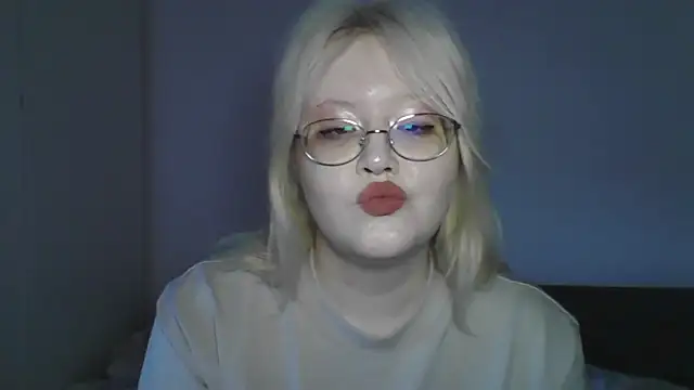 Snapshot of Elayne_Sweet chatting on May 2026 06:10:02 AM Elayne Sweet online show from May 2026 06:10:02 AM