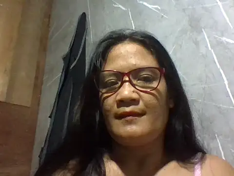 PinayZaira online show from June 2026 05:36:02 PM