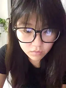 Snapshot of mianmian-666 chatting on April 2026 02:47:01 PM mianmian-666 online show from April 2026 02:47:01 PM