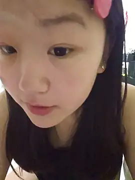 Snapshot of mianmian-666 chatting on May 2026 01:43:02 PM mianmian-666 online show from May 2026 01:43:02 PM