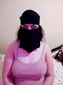 Queen Lola online show from May 2026 06:57:01 PM