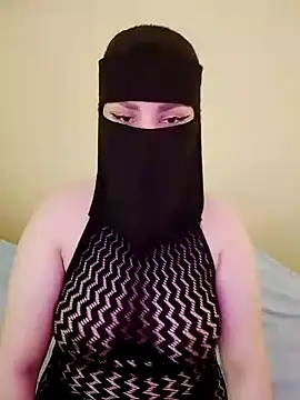 Queen Lola online show from May 2026 02:46:01 PM