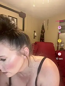 taylorsunshine online show from May 2026 02:18:02 AM