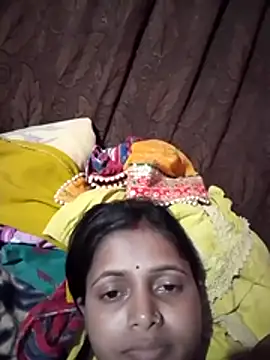 Snapshot of Payel_1 chatting on July 2026 06:23:01 PM Payel 1 online show from July 2026 06:23:01 PM