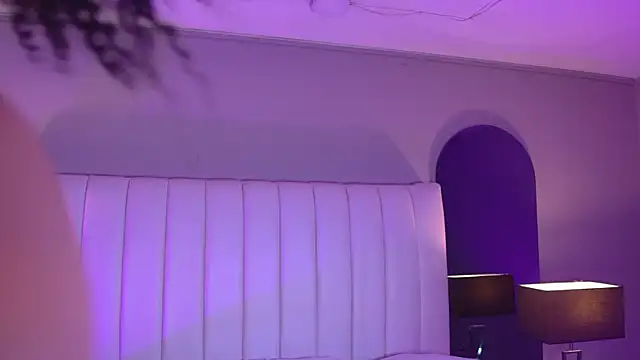 LuxyLux  online show from April 2026 02:27:02 AM