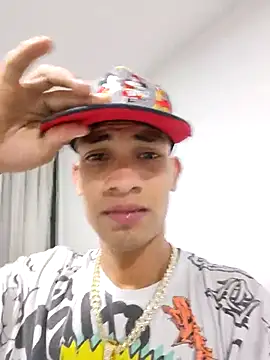 Paiva2122 online show from April 2026 02:34:01 AM