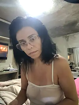 Cristotoza online show from May 2026 06:18:01 AM
