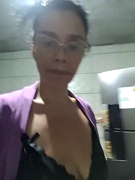 Snapshot of Cristotoza chatting on June 2026 08:37:02 PM Cristotoza online show from June 2026 08:37:02 PM
