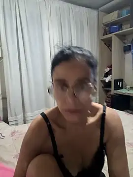 Snapshot of Cristotoza chatting on June 2026 03:51:01 AM Cristotoza online show from June 2026 03:51:01 AM
