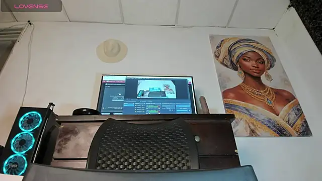 Snapshot of Cynthia_red chatting on July 2026 09:57:01 AM Cynthia red online show from July 2026 09:57:01 AM
