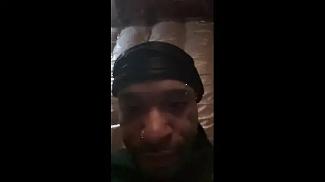 JRNBLU44 online show from May 2026 10:51:02 PM