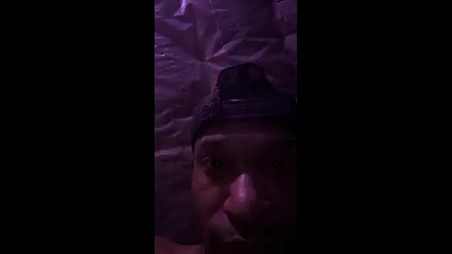 JRNBLU44 online show from May 2026 12:01:01 PM