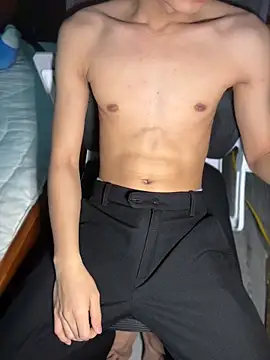tuanhip online show from April 2026 05:05:01 AM
