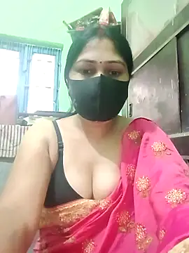 Snapshot of Pinki-girl chatting on April 2026 07:11:01 AM Pinki-girl online show from April 2026 07:11:01 AM