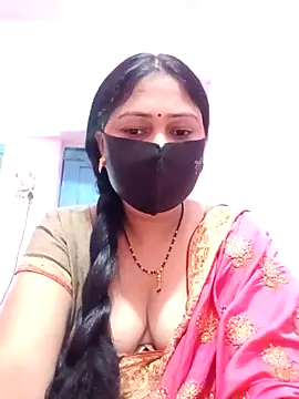 Snapshot of Pinki-girl chatting on May 2026 05:02:01 AM Pinki-girl online show from May 2026 05:02:01 AM