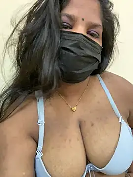 Snapshot of Shalu_naughty69 chatting on June 2026 03:18:02 AM Shalu naughty69 online show from June 2026 03:18:02 AM