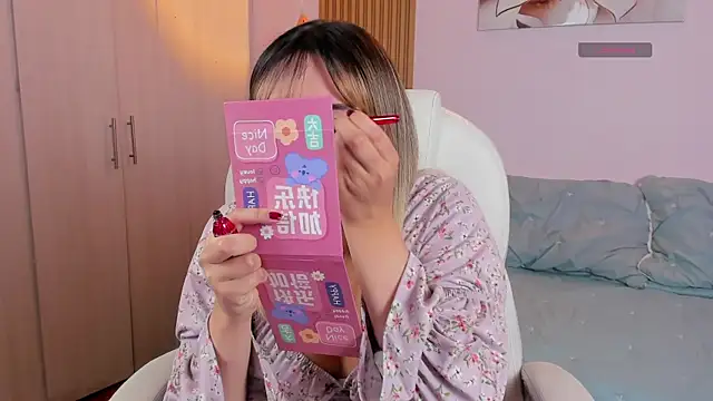 jenny Dream  online show from April 2026 08:22:01 PM