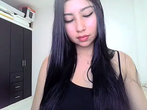 Snapshot of nylah14 chatting on July 2026 11:45:01 PM nylah14 online show from July 2026 11:45:01 PM