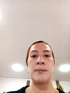 Samyra Biker12 online show from April 2026 02:18:02 PM