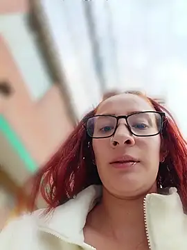 Samyra Biker12 online show from May 2026 12:33:02 PM