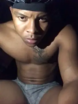 Snapshot of MathersMarshall chatting on April 2026 10:21:02 PM MathersMarshall online show from April 2026 10:21:02 PM