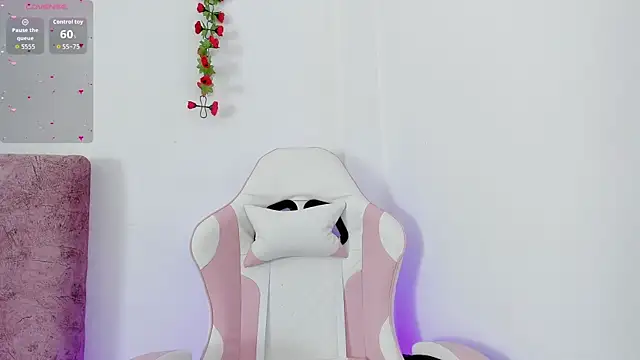 alisson boobs   online show from May 2026 11:34:04 PM