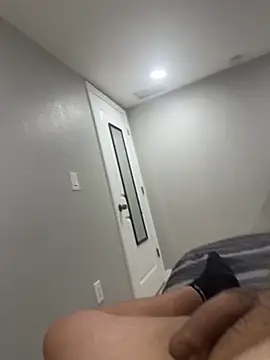 Divad98 online show from April 2026 01:14:01 AM