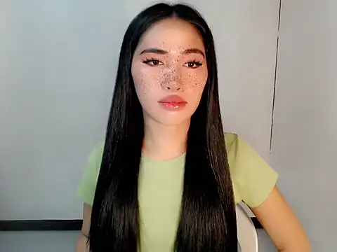 urasiankylie online show from April 2026 05:04:02 PM