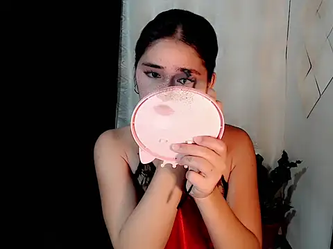 urasiankylie online show from May 2026 04:34:02 PM