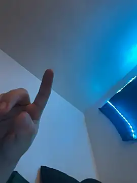 topskislimthick online show from April 2026 12:32:01 PM