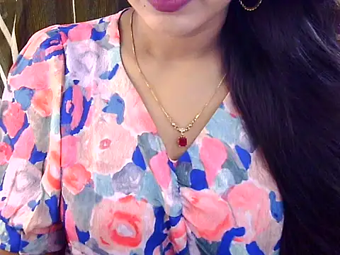 Noor Zarin online show from May 2026 02:57:01 PM