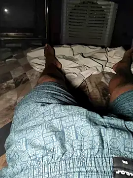 smalldick691333 online show from April 2026 06:19:02 PM