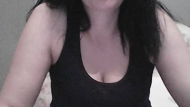 Snapshot of sara_41 chatting on April 2026 09:39:33 PM sara 41 online show from April 2026 09:39:33 PM