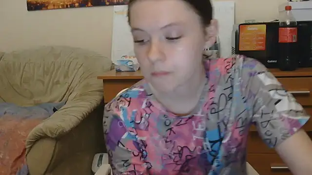 JessicaHolland1 online show from June 2026 06:39:01 PM