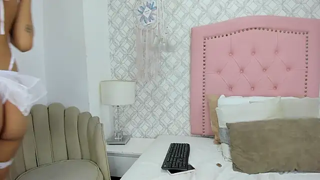 sofia martinez 9 online show from July 2026 07:38:01 PM