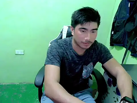 Hunkfireman online show from June 2026 12:38:01 AM