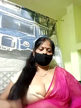 Snapshot of SEEMA_012 chatting on April 2026 05:30:01 AM SEEMA 012 online show from April 2026 05:30:01 AM