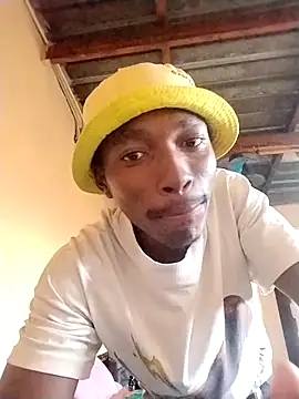 alphamale25 online show from April 2026 03:31:02 PM