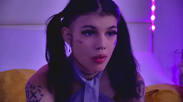YasminnStorm online show from May 2026 04:06:01 AM